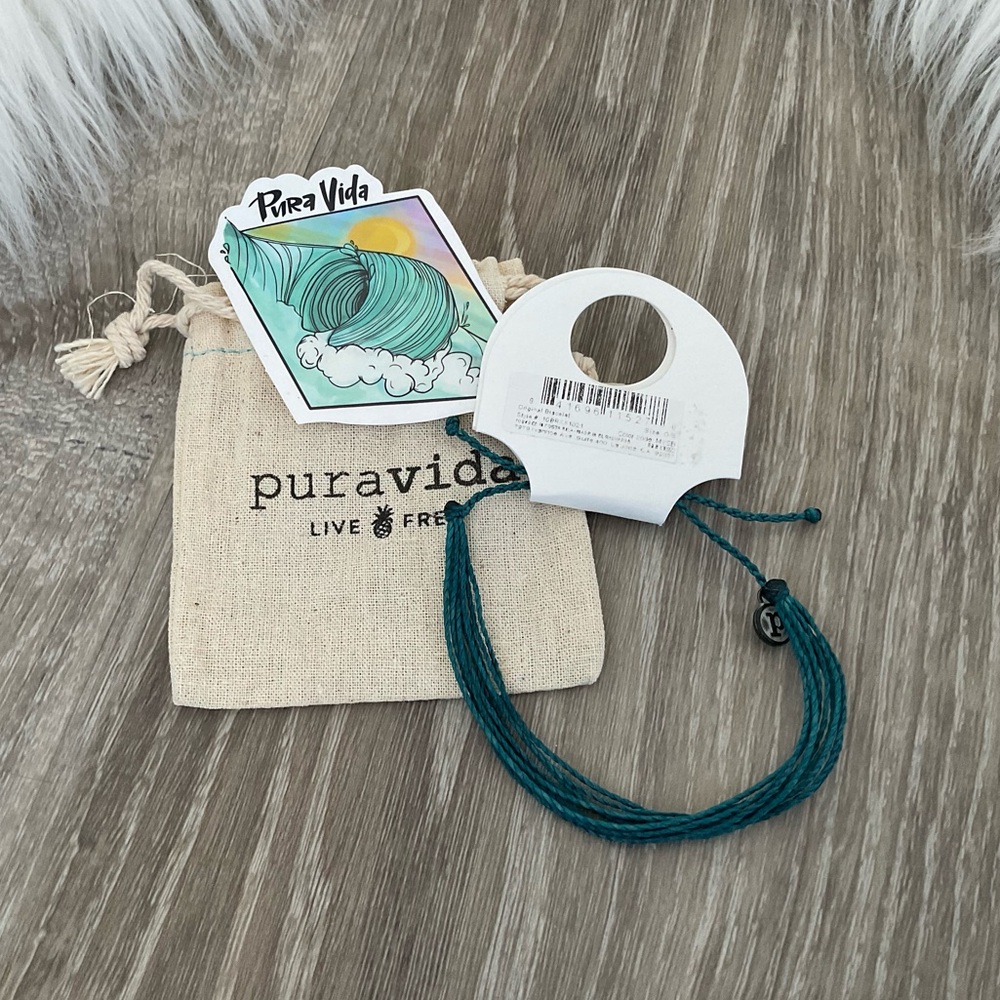 π New PURA VIDA Blue Adjustable Bracelet - Picture 2 of 2